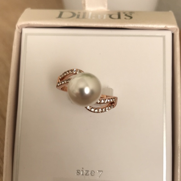 Beautiful ring from Dillard’s - Picture 3 of 8